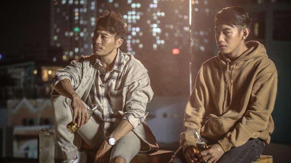 Sự chuyển hóa màu sắc trong “Kế hoạch đổi chồng” - Ảnh 4. Sự chuyển hóa màu sắc trong “Kế hoạch đổi chồng” - Ảnh 4.