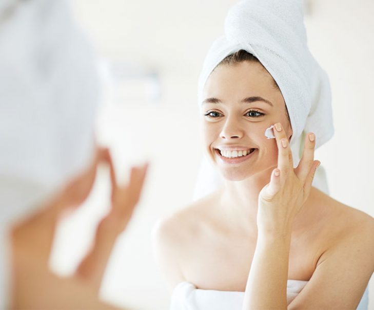 Update tuyệt chiêu mới trị sạch mụn ở làn da tuổi teen khi thời tiết ẩm ương chuyển mùa - Ảnh 1. Update tuyệt chiêu mới trị sạch mụn ở làn da tuổi teen khi thời tiết ẩm ương chuyển mùa - Ảnh 1.