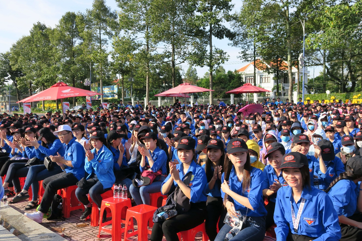Phát động cuộc thi “Thanh niên với văn hóa giao thông” trên toàn quốc - Ảnh 2. Phát động cuộc thi “Thanh niên với văn hóa giao thông” trên toàn quốc - Ảnh 2.