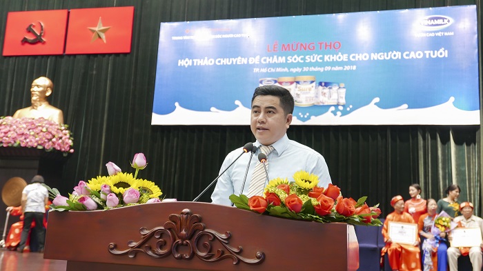 Vinamilk đồng hành tổ chức lễ mừng thọ và chăm sóc sức khỏe cho 1.000 người cao tuổi - Ảnh 3. Vinamilk đồng hành tổ chức lễ mừng thọ và chăm sóc sức khỏe cho 1.000 người cao tuổi - Ảnh 3.