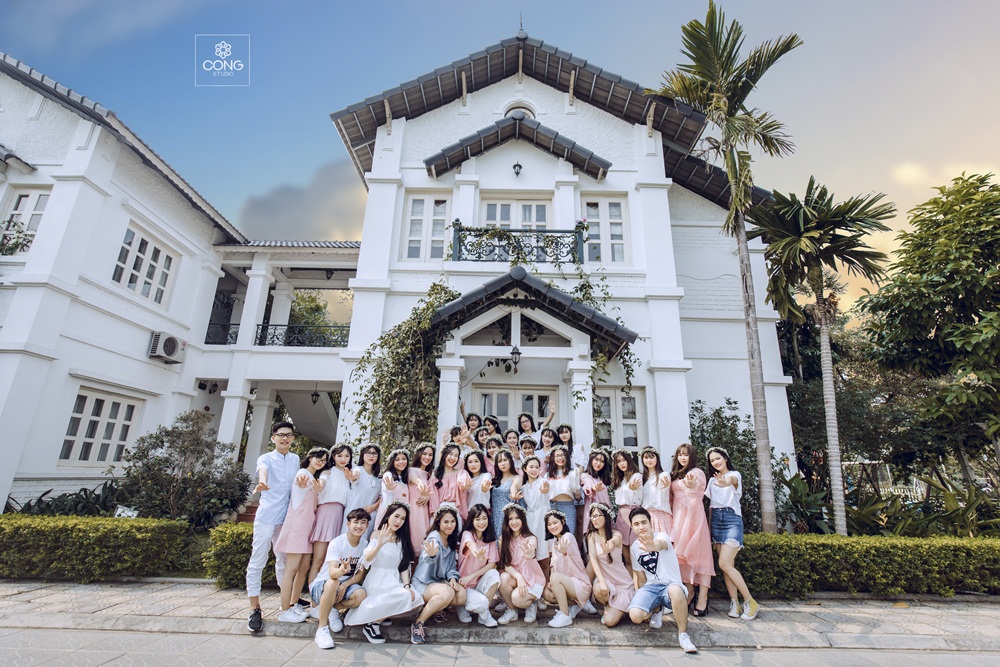Chụp ảnh kỷ yếu như thế nào để giữ trọn vẹn thanh xuân tươi đẹp?- Ảnh 2. Chụp ảnh kỷ yếu như thế nào để giữ trọn vẹn thanh xuân tươi đẹp?- Ảnh 2.
