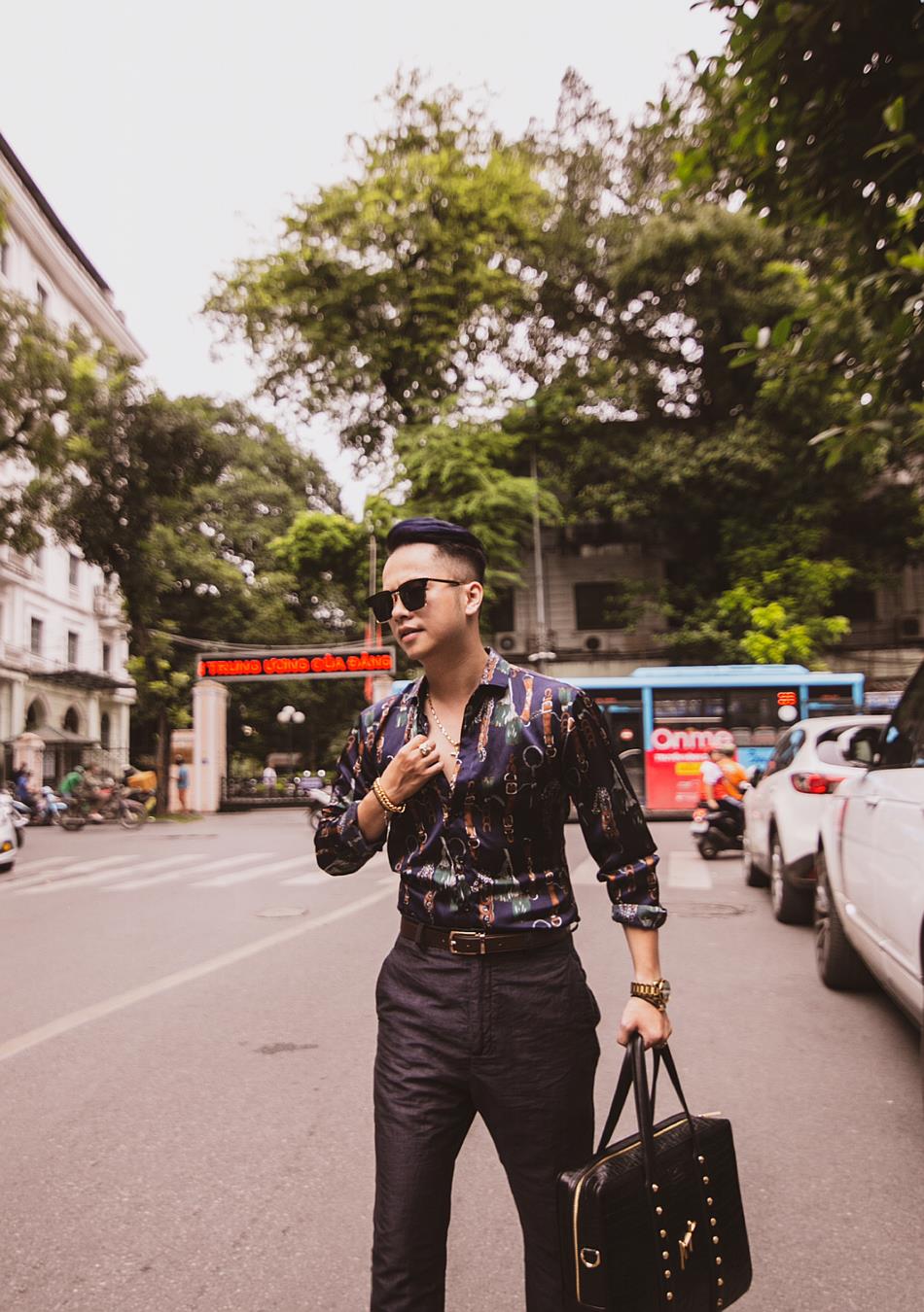 Lưu Đăng Khánh Việt: Nghề thiết kế thời trang đối với tôi là cả một bầu trời đam mê mà tôi sẵn sàng đánh đổi - Ảnh 5. Lưu Đăng Khánh Việt: Nghề thiết kế thời trang đối với tôi là cả một bầu trời đam mê mà tôi sẵn sàng đánh đổi - Ảnh 5.