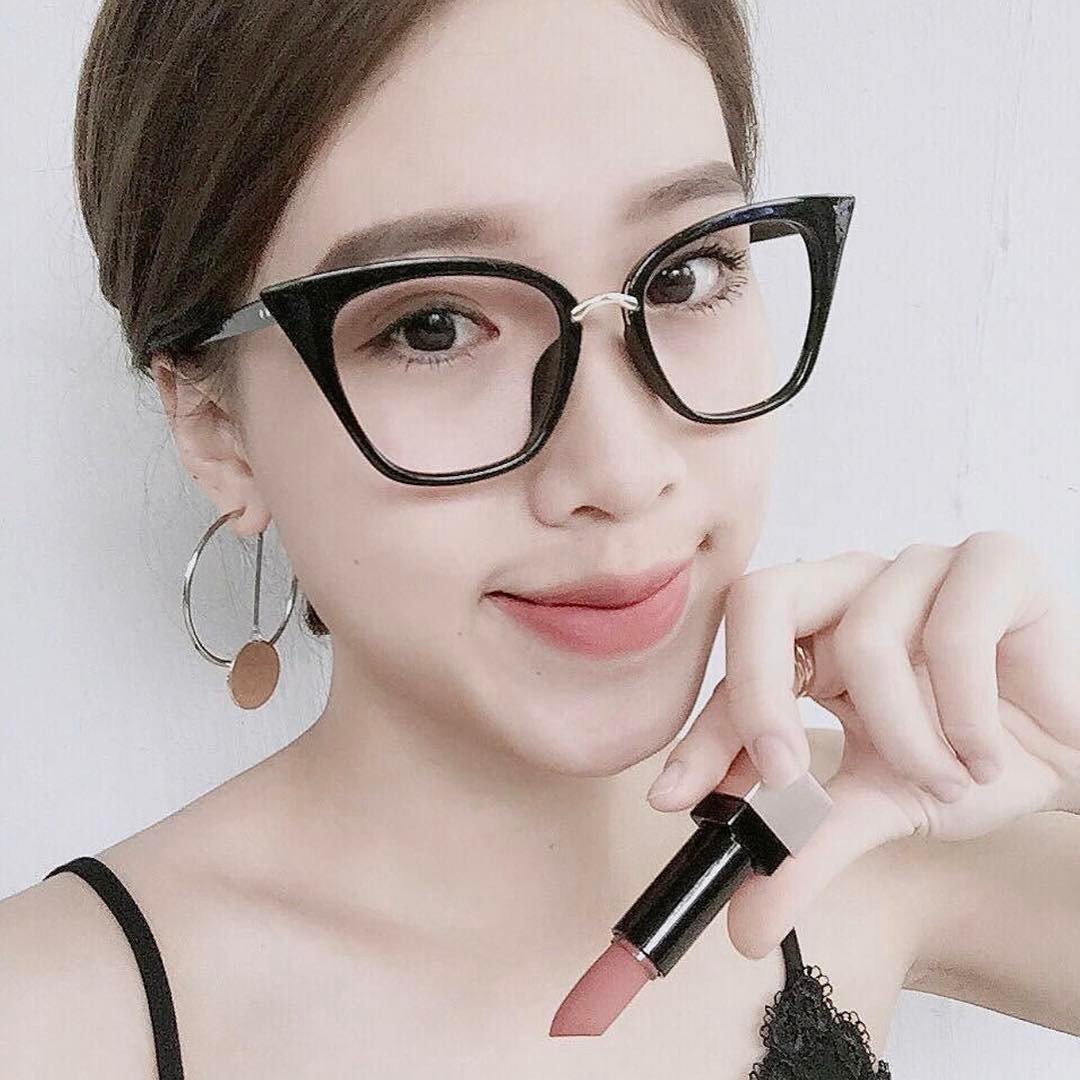 Quà 20/10: Tặng nàng thỏi son ma thuật này nàng sẽ đổ ngay tắp lự - Ảnh 3. Quà 20/10: Tặng nàng thỏi son ma thuật này nàng sẽ đổ ngay tắp lự - Ảnh 3.