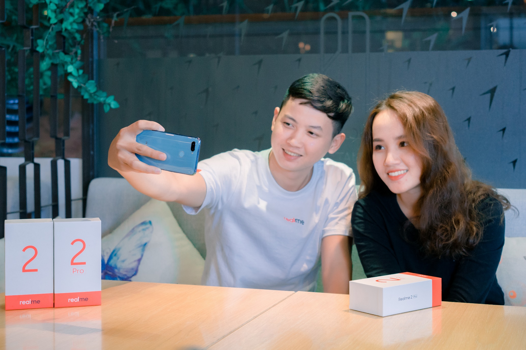 Liên minh Realme và Thế Giới Di Động: Lời cam kết nghiêm túc của thương hiệu non trẻ - Ảnh 1. Liên minh Realme và Thế Giới Di Động: Lời cam kết nghiêm túc của thương hiệu non trẻ - Ảnh 1.