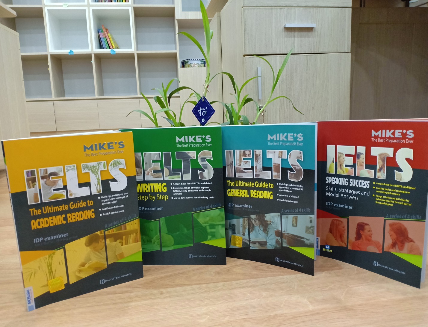 Review bộ sách luyện thi IELTS MIKE - Ảnh 3. Review bộ sách luyện thi IELTS MIKE - Ảnh 3.