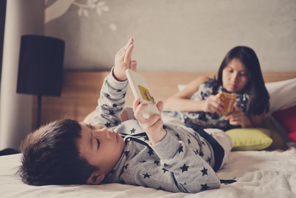 1001 câu chuyện quanh nồi lẩu – Còn hay không bữa tối gia đình thời nay? - Ảnh 2. 1001 câu chuyện quanh nồi lẩu – Còn hay không bữa tối gia đình thời nay? - Ảnh 2.