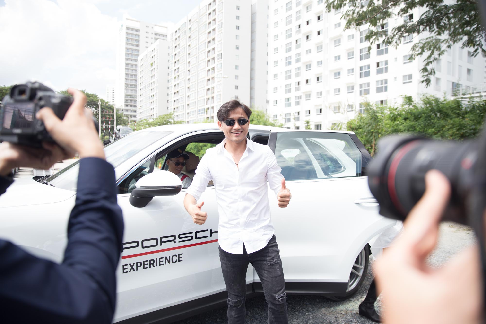 Quý Bình - Người nghệ sĩ đa tài của showbiz Việt - Ảnh 8. Quý Bình - Người nghệ sĩ đa tài của showbiz Việt - Ảnh 8.