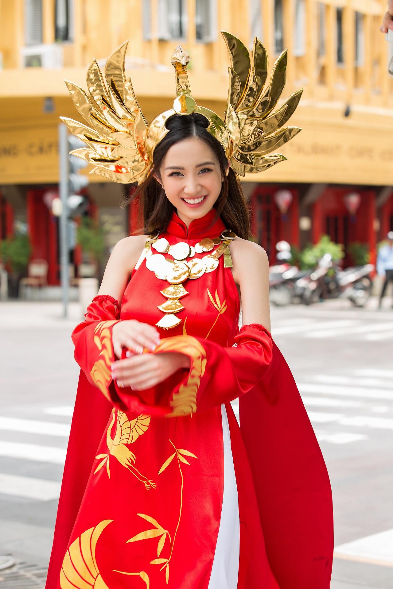 Jun Vũ đốn tim cộng đồng mạng trong bộ trang phục áo dài đầy duyên dáng - Ảnh 5. Jun Vũ đốn tim cộng đồng mạng trong bộ trang phục áo dài đầy duyên dáng - Ảnh 5.