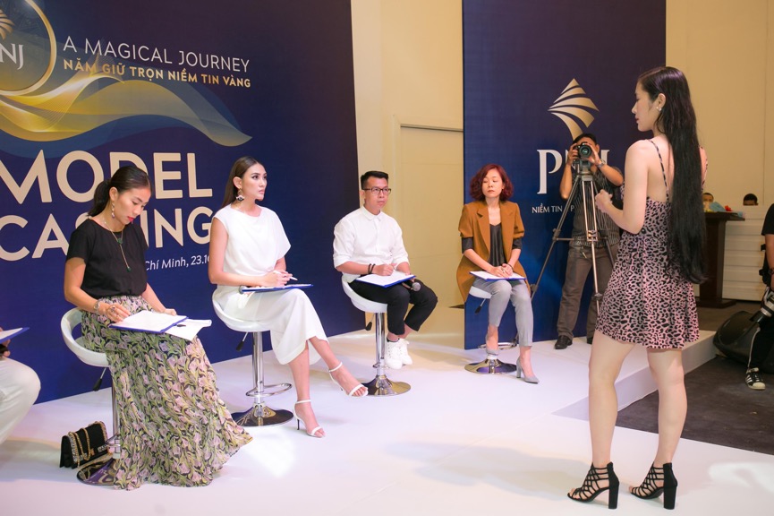 Những con số đặc biệt trong show diễn trang sức hoành tráng của PNJ - Ảnh 2. Những con số đặc biệt trong show diễn trang sức hoành tráng của PNJ - Ảnh 2.