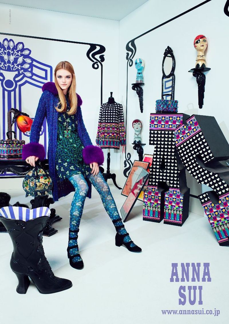 Willow Hand – Gương mặt Campaign của Prada, Anna Sui trở thành nàng thơ mới của PHUONG MY - Ảnh 7. Willow Hand – Gương mặt Campaign của Prada, Anna Sui trở thành nàng thơ mới của PHUONG MY - Ảnh 7.