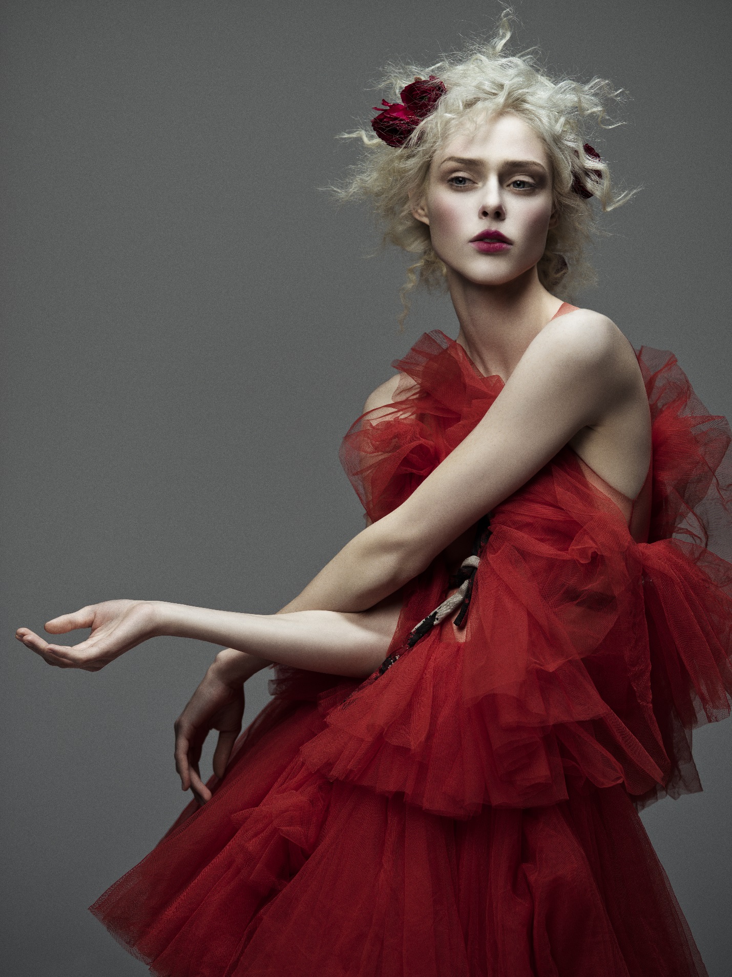 Willow Hand – Gương mặt Campaign của Prada, Anna Sui trở thành nàng thơ mới của PHUONG MY - Ảnh 12. Willow Hand – Gương mặt Campaign của Prada, Anna Sui trở thành nàng thơ mới của PHUONG MY - Ảnh 12.