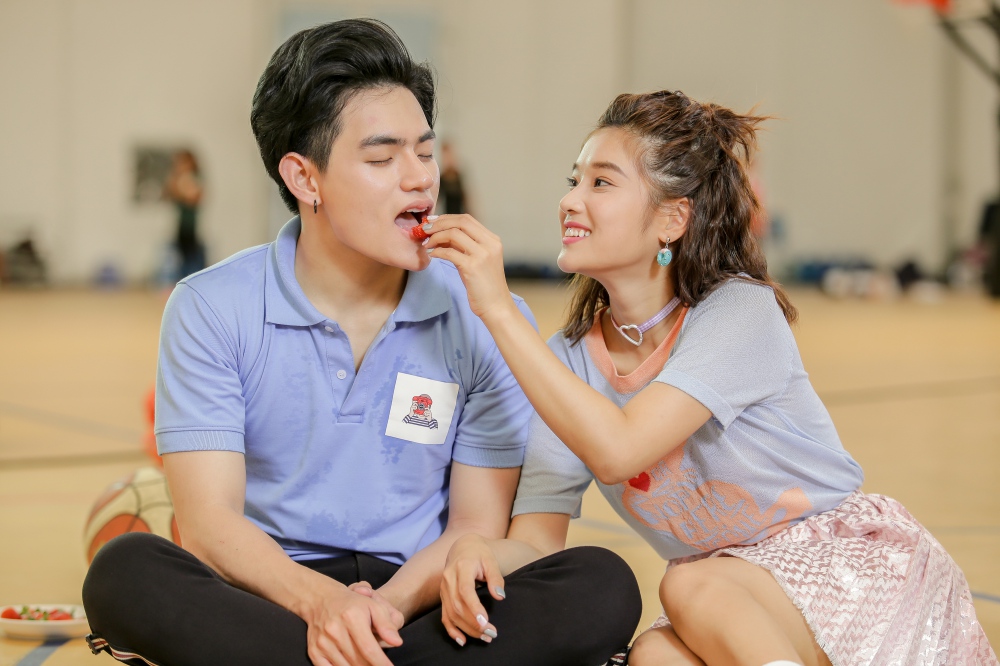 Người bí ẩn: cư dân mạng sục sôi tìm người yêu cũ trong tâm thư của Hoàng Yến Chibi - Ảnh 3. Người bí ẩn: cư dân mạng sục sôi tìm người yêu cũ trong tâm thư của Hoàng Yến Chibi - Ảnh 3.