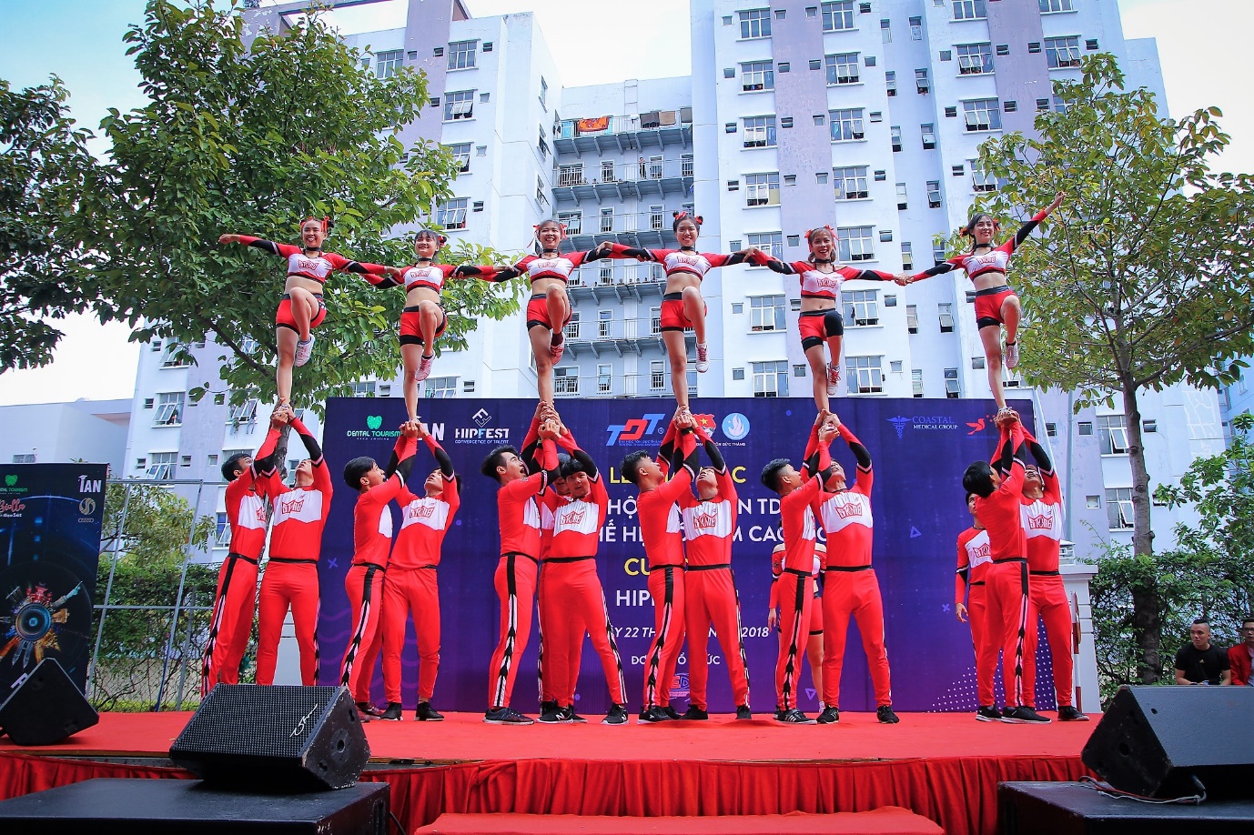 iAN Hipfest International 2018: Lễ hội hiphop quy tụ anh tài khắp thế giới chuẩn bị khuấy đảo giới trẻ Việt - Ảnh 4. iAN Hipfest International 2018: Lễ hội hiphop quy tụ anh tài khắp thế giới chuẩn bị khuấy đảo giới trẻ Việt - Ảnh 4.