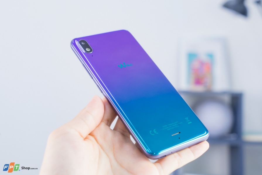 500 máy Wiko View 2 Go “sập giá” 500.000 đồng tại FPT Shop - Ảnh 2. 500 máy Wiko View 2 Go “sập giá” 500.000 đồng tại FPT Shop - Ảnh 2.
