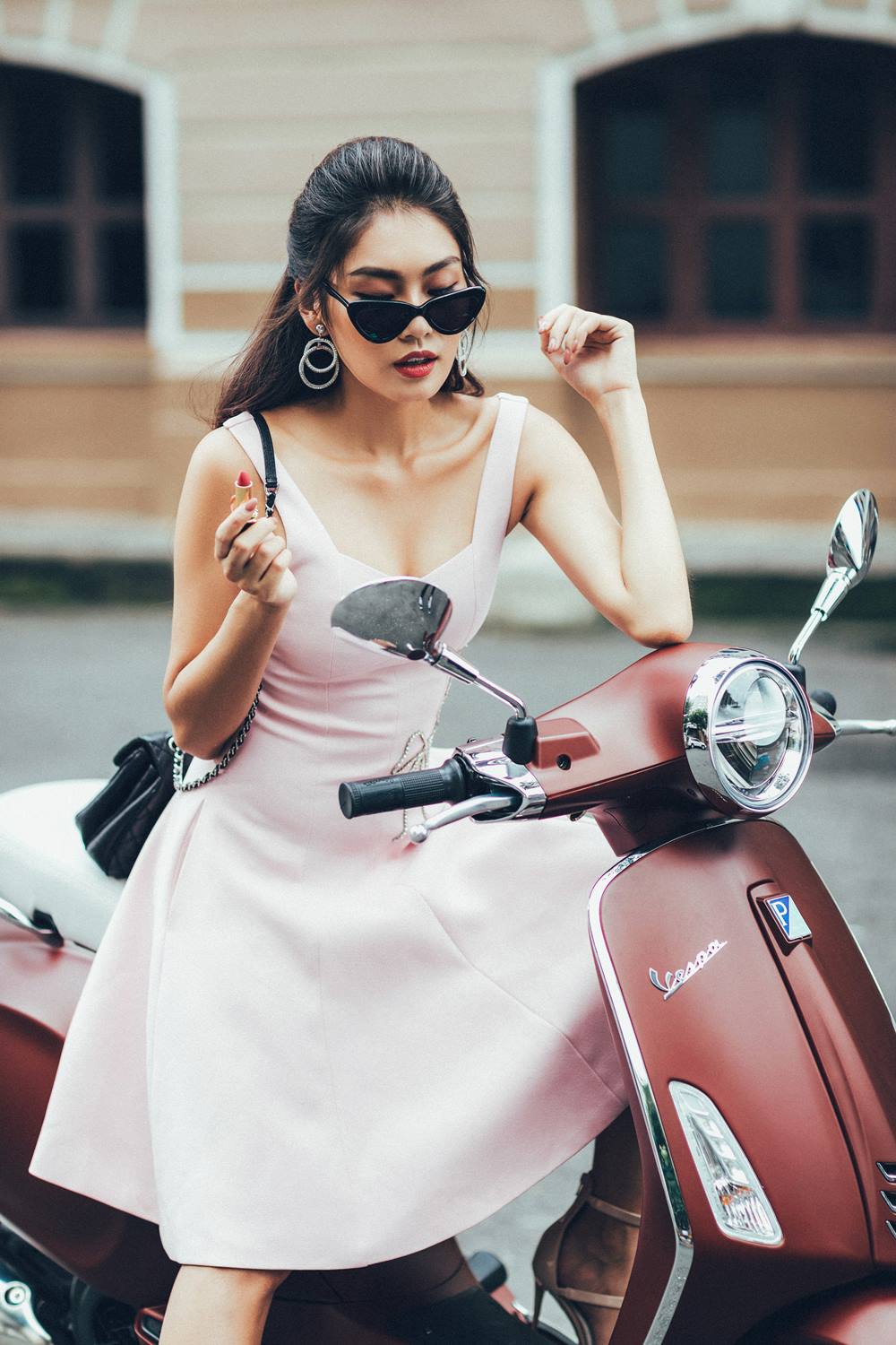 Cặp đôi hot hit Huy Trần – Thảo Nhi Lê lại khiến cư dân mạng “phát sốt” với phong cách sang chảnh - Ảnh 8. Cặp đôi hot hit Huy Trần – Thảo Nhi Lê lại khiến cư dân mạng “phát sốt” với phong cách sang chảnh - Ảnh 8.