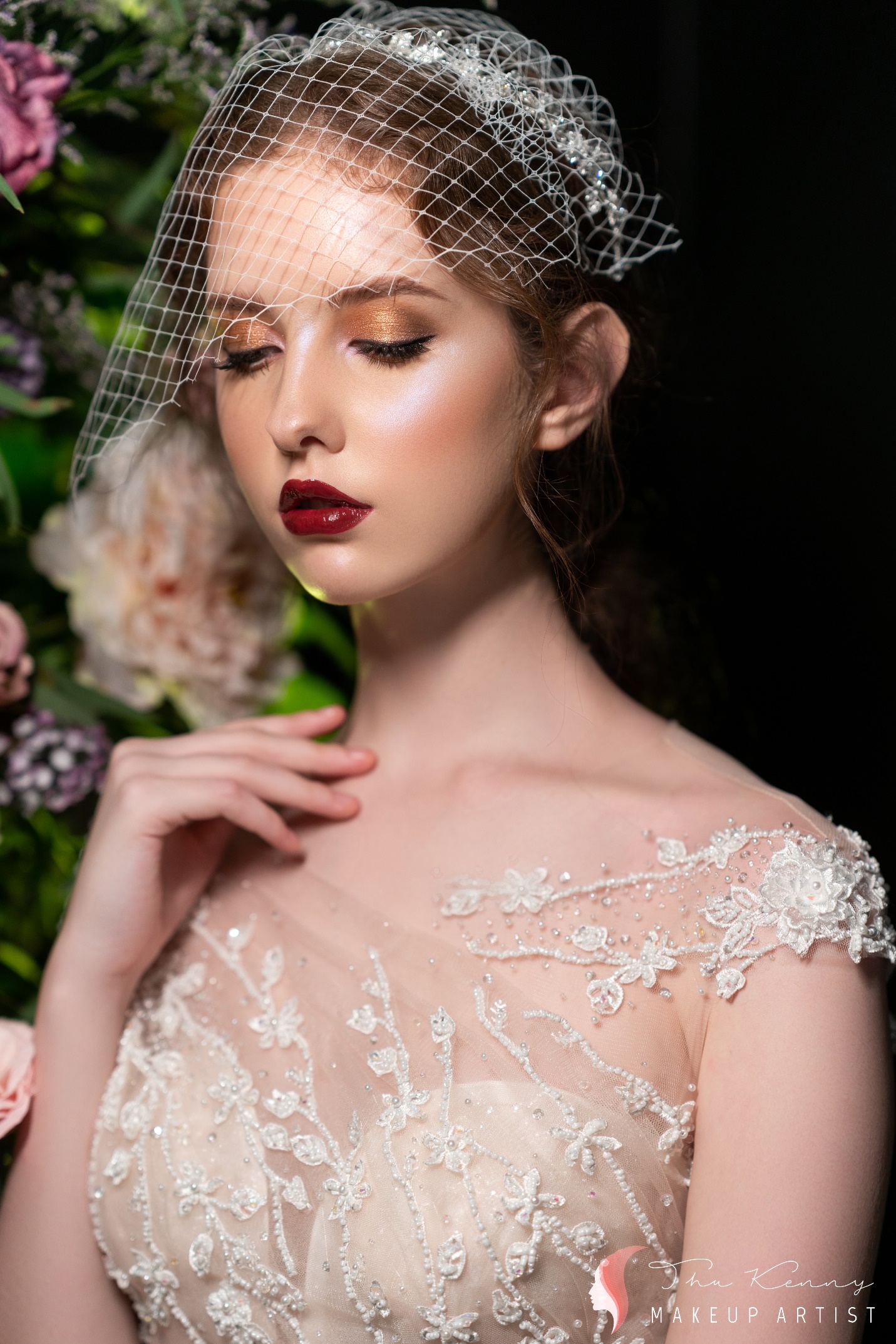 Nắm bắt những phong cách trang điểm cô dâu tuyệt đẹp cùng Thu Kenny Makeup - Ảnh 4. Nắm bắt những phong cách trang điểm cô dâu tuyệt đẹp cùng Thu Kenny Makeup - Ảnh 4.