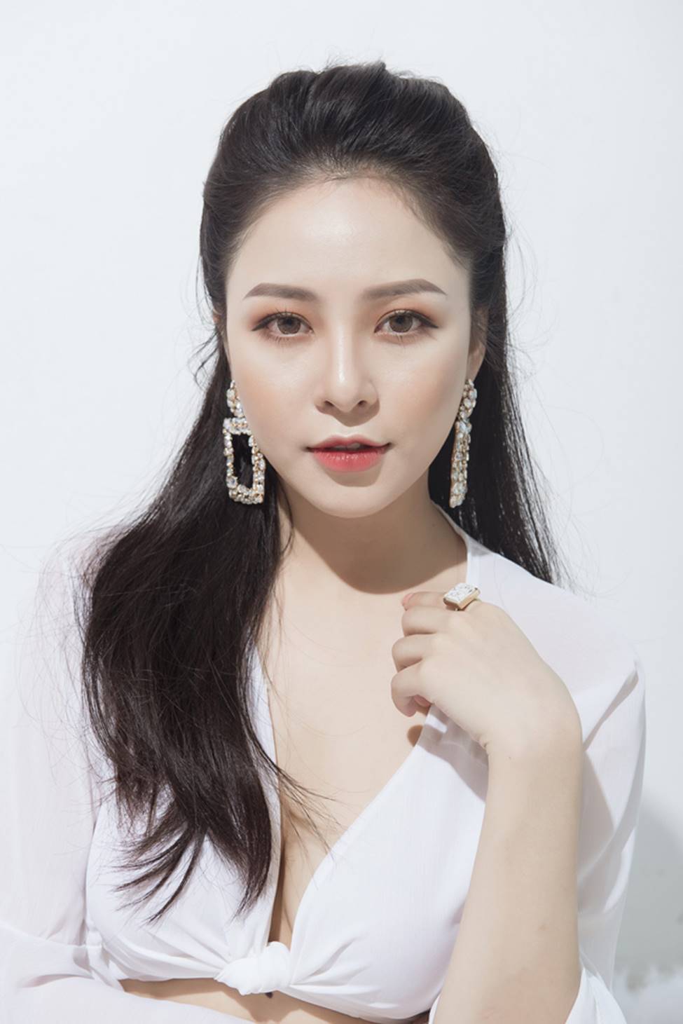 Chuẩn bị debut, nhóm nhạc SGO48 liệu sẽ thành công hay “flop dập mặt”? - Ảnh 3. Chuẩn bị debut, nhóm nhạc SGO48 liệu sẽ thành công hay “flop dập mặt”? - Ảnh 3.
