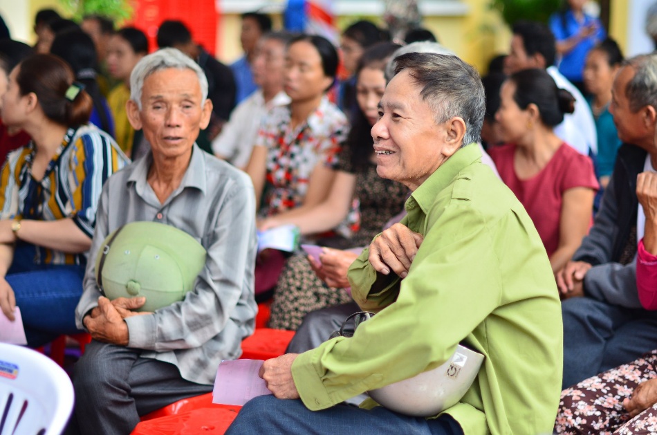 Một ngày trải nghiệm cùng chương trình “Chăm sóc mắt cộng đồng 2018” - Ảnh 2. Một ngày trải nghiệm cùng chương trình “Chăm sóc mắt cộng đồng 2018” - Ảnh 2.