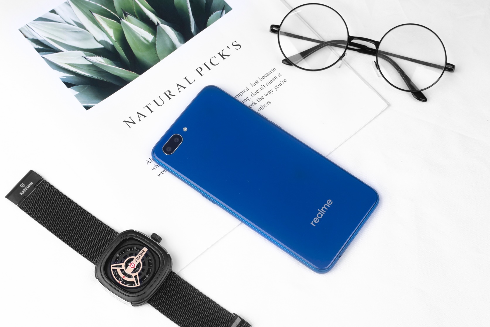 Realme C1 phiên bản màu xanh chính thức được bán ra từ ngày 26/11 trên kênh online của TGDĐ và FPT Shop - Ảnh 2. Realme C1 phiên bản màu xanh chính thức được bán ra từ ngày 26/11 trên kênh online của TGDĐ và FPT Shop - Ảnh 2.