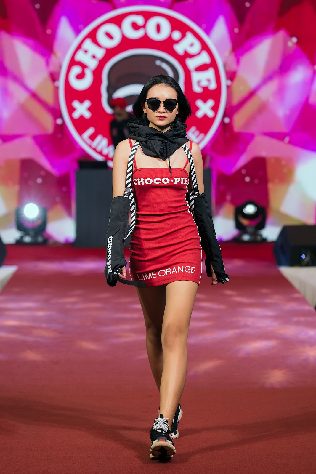 Choco.Pie lột xác với hình ảnh thời thượng trong BST thời trang mới nhất - Ảnh 2. Choco.Pie lột xác với hình ảnh thời thượng trong BST thời trang mới nhất - Ảnh 2.