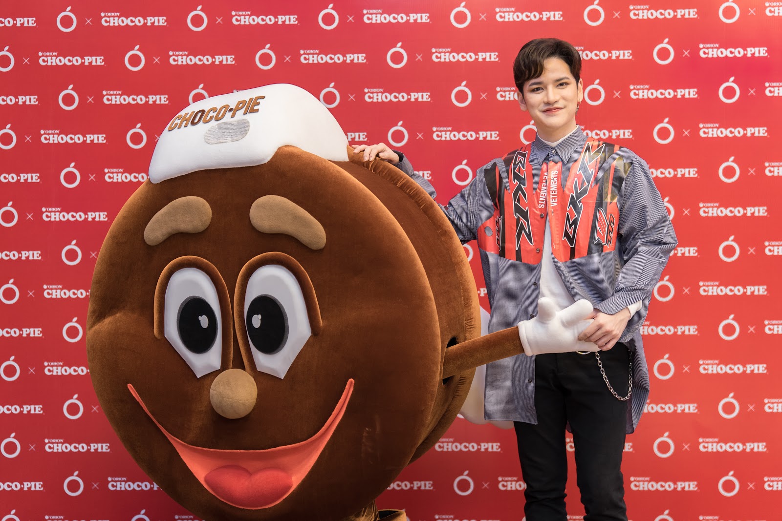 Choco.Pie lột xác với hình ảnh thời thượng trong BST thời trang mới nhất - Ảnh 9. Choco.Pie lột xác với hình ảnh thời thượng trong BST thời trang mới nhất - Ảnh 9.
