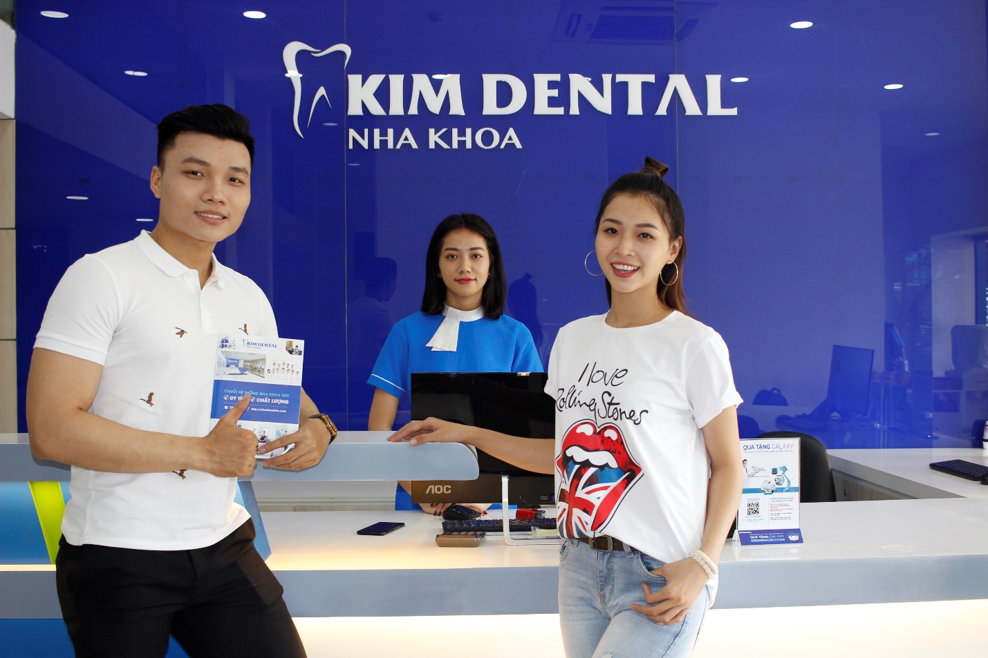 Nha khoa Kim thu hút hàng ngàn bạn trẻ ngay tuần đầu tiên triển khai chiến dịch chăm sóc răng miệng miễn phí - Ảnh 4. Nha khoa Kim thu hút hàng ngàn bạn trẻ ngay tuần đầu tiên triển khai chiến dịch chăm sóc răng miệng miễn phí - Ảnh 4.