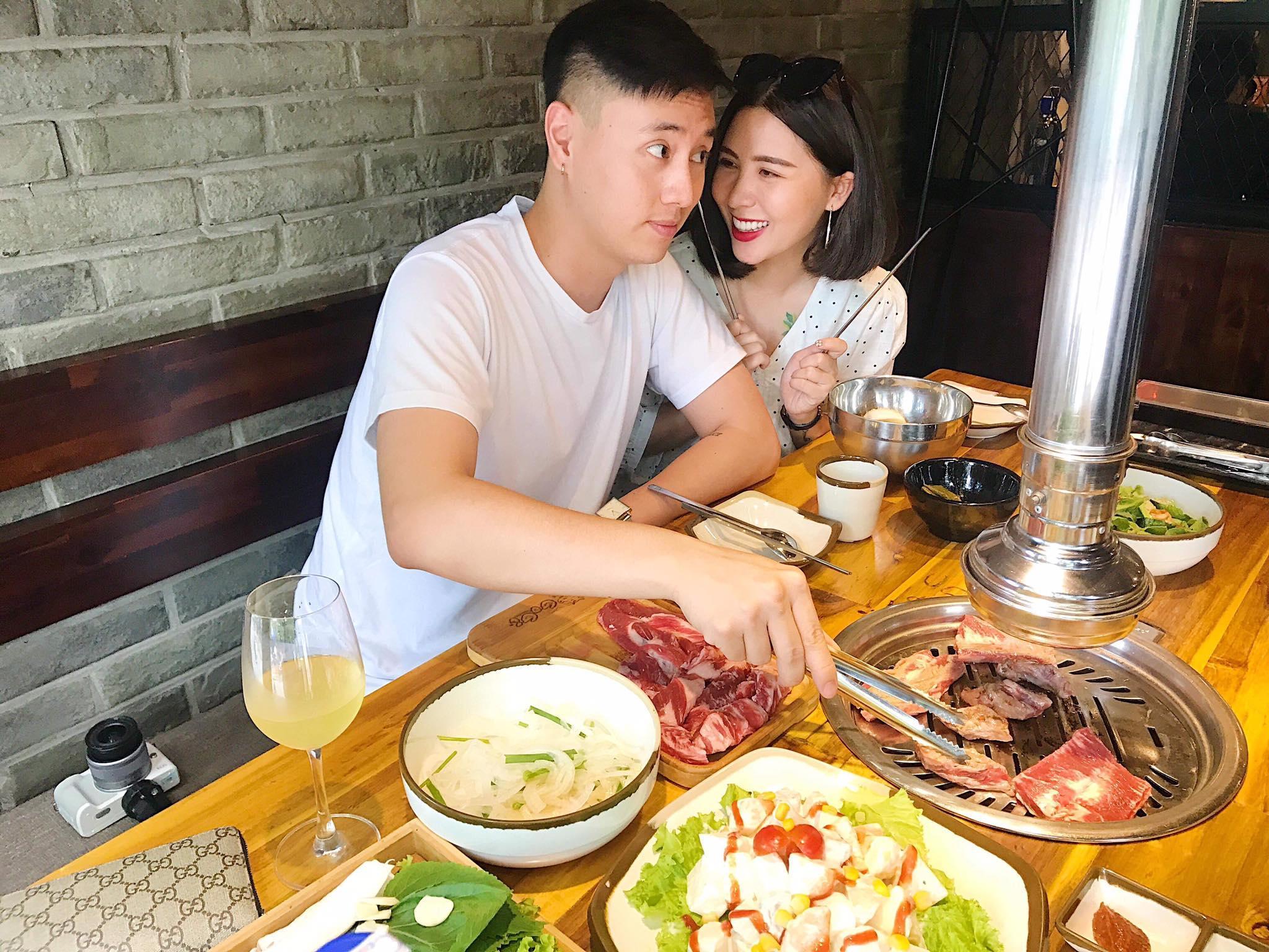 Bật mí lí do các nhà hàng, quán ăn khuyến mãi cực sốc tháng 12 - Ảnh 2. Bật mí lí do các nhà hàng, quán ăn khuyến mãi cực sốc tháng 12 - Ảnh 2.