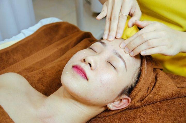 Bật mí lí do các nhà hàng, quán ăn khuyến mãi cực sốc tháng 12 - Ảnh 6. Bật mí lí do các nhà hàng, quán ăn khuyến mãi cực sốc tháng 12 - Ảnh 6.