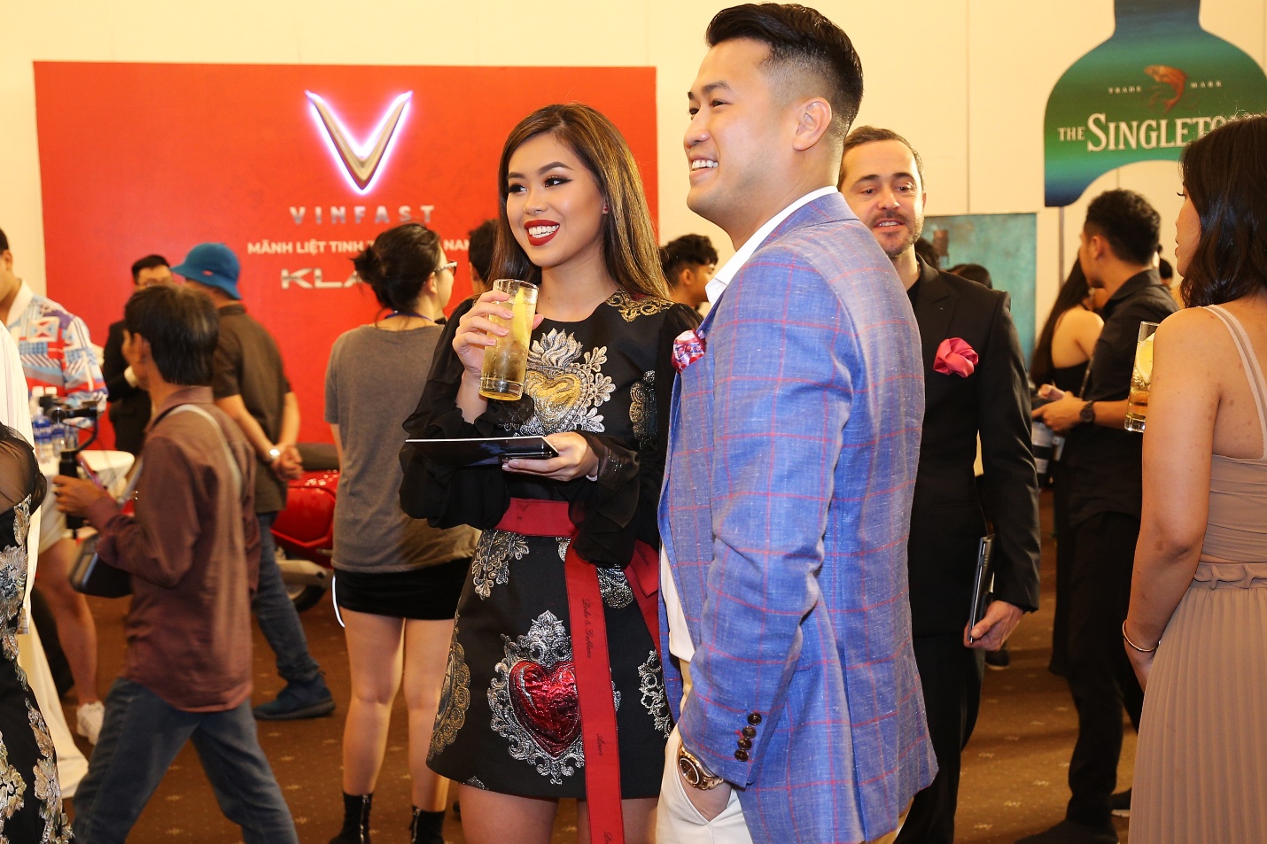 Dàn sao và fashionista Việt so kè thần thái tại sự kiện, Tăng Thanh Hà ra mắt BST đầu tay - Ảnh 9. Dàn sao và fashionista Việt so kè thần thái tại sự kiện, Tăng Thanh Hà ra mắt BST đầu tay - Ảnh 9.