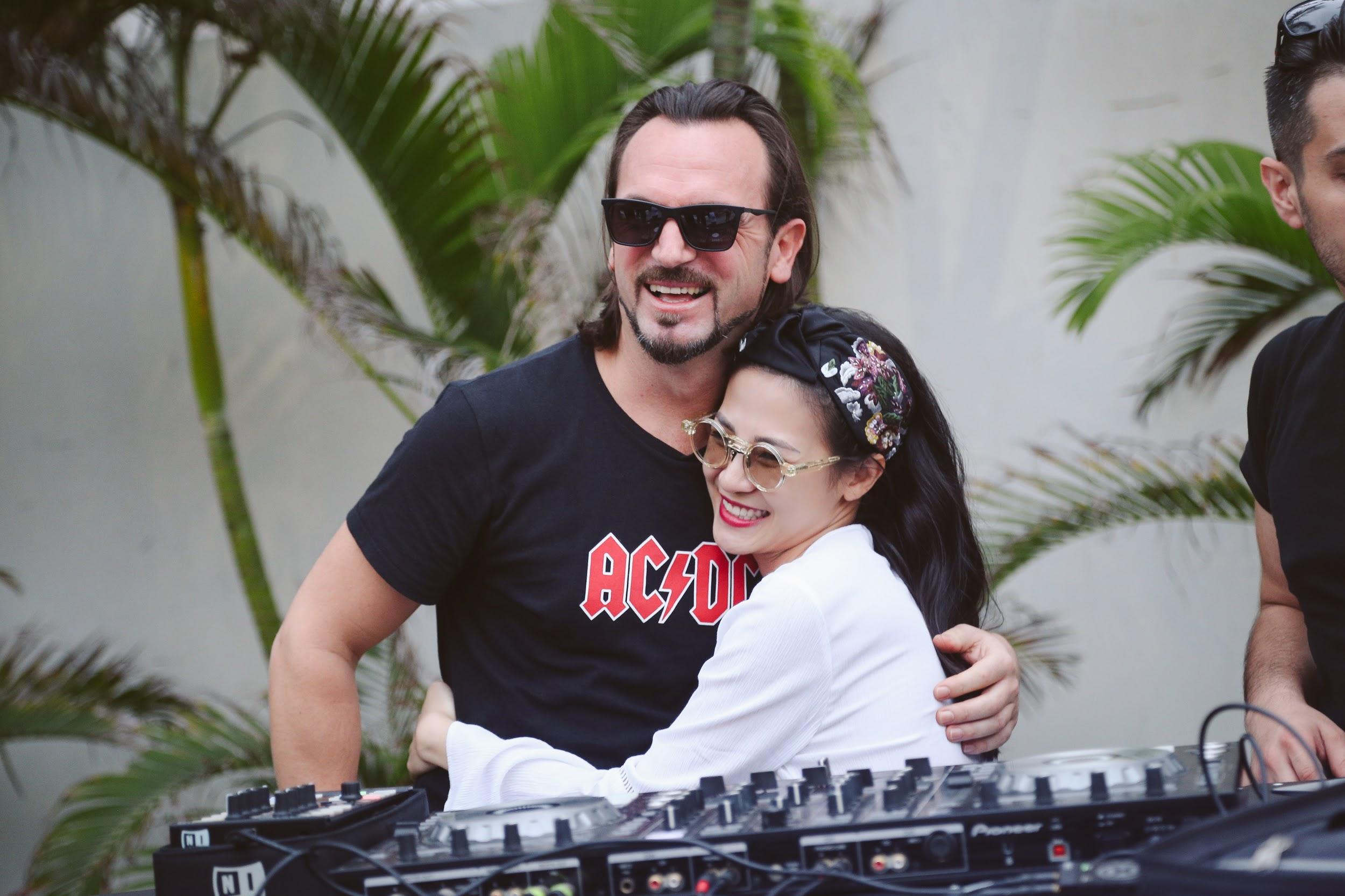 Bất ngờ phát hiện DJ Ahmet Kilic sang Việt Nam tham dự private party của cô gái xinh đẹp, tài năng - Ảnh 11. Bất ngờ phát hiện DJ Ahmet Kilic sang Việt Nam tham dự private party của cô gái xinh đẹp, tài năng - Ảnh 11.