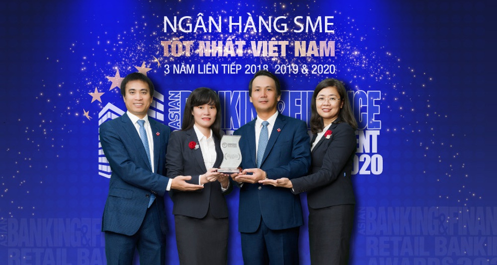 BIDV hỗ trợ doanh nghiệp SMEs chuyển đổi số, bắt kịp xu hướng 4.0 - Ảnh 2.