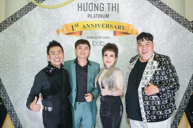 Đàm Vĩnh Hưng cùng Minh Tuyết tái hiện loạt hit trong đêm tiệc của Việt Hương - Ảnh 7.