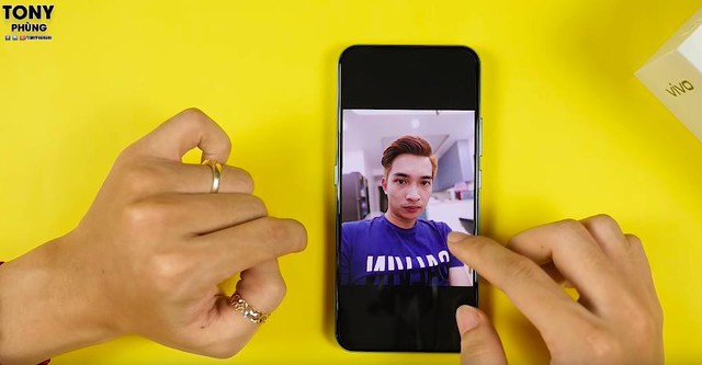 Cộng đồng YouTuber Việt phát cuồng vì cụm camera “sang, xịn, mịn” của vivo V17 Pro - Ảnh 1.
