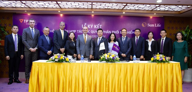 Sun Life Việt Nam và TPBank công bố thỏa thuận hợp tác phân phối bảo hiểm nhân thọ tại Việt Nam - Ảnh 1.