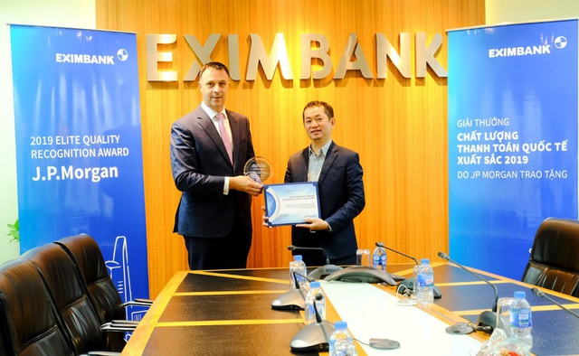 JP Morgan Bank trao giải thưởng thanh toán quốc tế xuất sắc cho Eximbank - Ảnh 1.