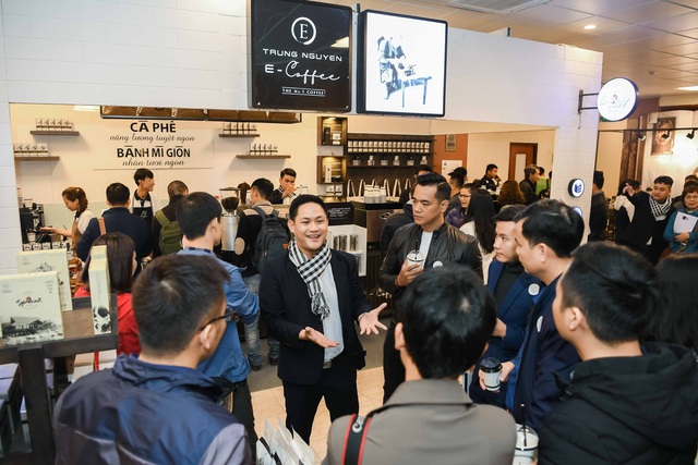 Trung Nguyên E-coffee tăng tốc mở rộng khắp 63 tỉnh thành - Ảnh 2.