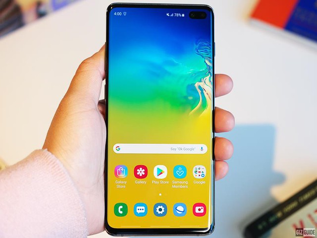 Siêu phẩm Galaxy S10/10+ có gì mà dân tình đua nhau đặt gạch trên Thế Giới Di Động? - Ảnh 2.