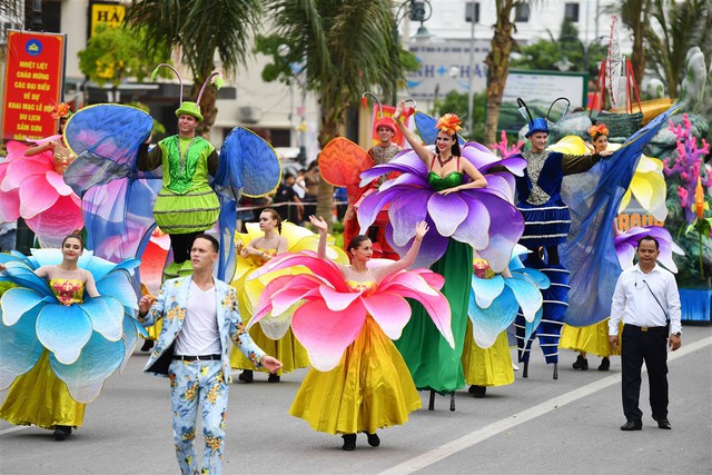 Tưng bừng Carnival Đường phố Sầm Sơn 2019 - Ảnh 10.