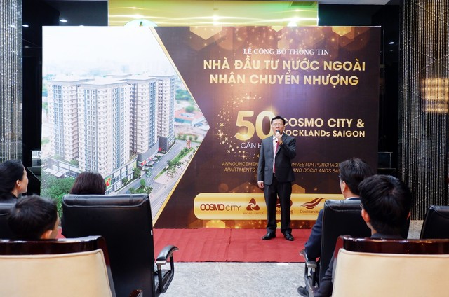 Nhà đầu tư Quốc tế rót gần 250 tỷ đồng mua căn hộ Cosmo City và Docklands Saigon - Ảnh 1.