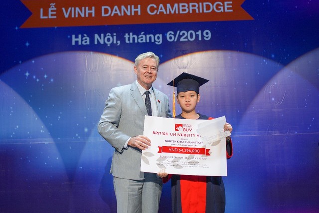 Vinh danh học viên đạt chứng chỉ Cambridge, Apollo English khẳng định chất lượng đào tạo vượt trội - Ảnh 3.