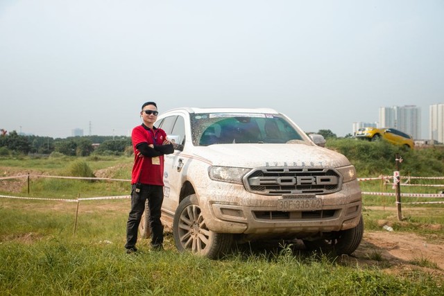 Ấn tượng buổi Off-road đầu tiên của CLB Ford Everest Team + tại Hà Nội - Ảnh 4.