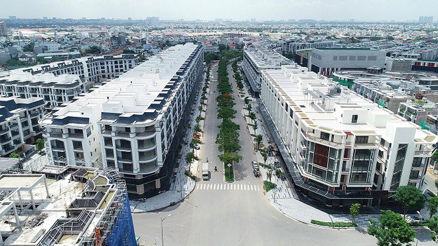 Cơ hội sỡ hữu xe Mercedes khi mua nhà tại Van Phuc City - Ảnh 1.