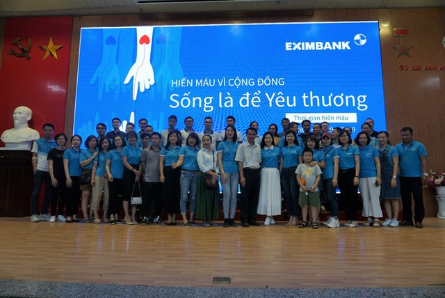 Eximbank tổ chức ngày hội hiến máu vì cộng đồng 2019 - Ảnh 2.