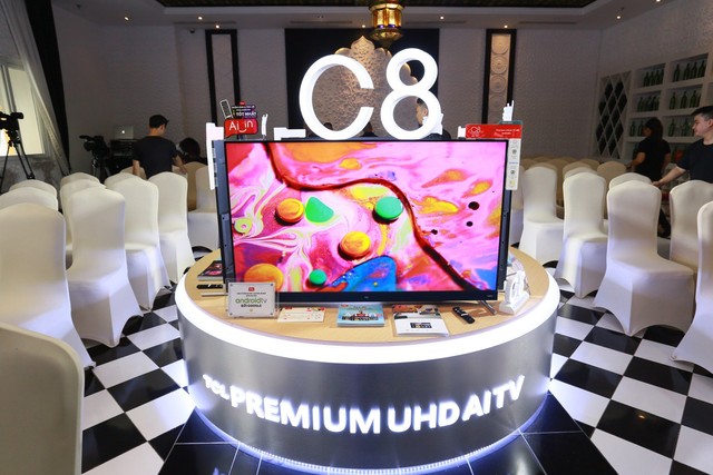 TCL PREMIUM UHD AI TV C8 – Người bạn lý tưởng cho mọi gia đình, úm-ba-la, giải trí thả ga! - Ảnh 1.