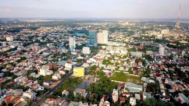 Tiềm năng lớn, nguồn cung khan hiếm, nhà phố thương mại Dĩ An hút khách - Ảnh 1.