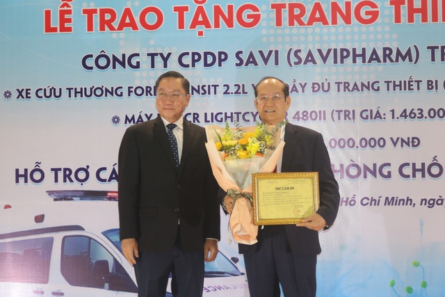 Tấm lòng vàng của Savipharm - Trao tặng các thiết bị y tế cho sở y tế TP. Hồ Chí Minh - Ảnh 2.