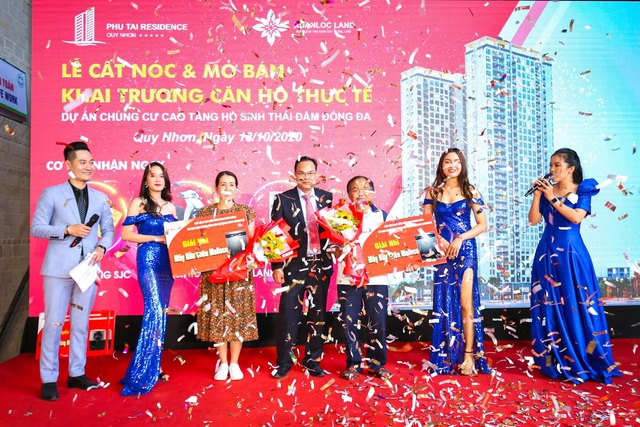Phu Tai Residence trao tặng vàng SJC và xe SH 150i mừng lễ cất nóc - Ảnh 3.