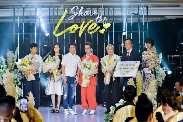 Minh Tuyết và dàn sao Việt đốt cháy chương trình “Share the love”, kêu gọi hơn 3 tỷ đồng ủng hộ đồng bào miền Trung - Ảnh 4.