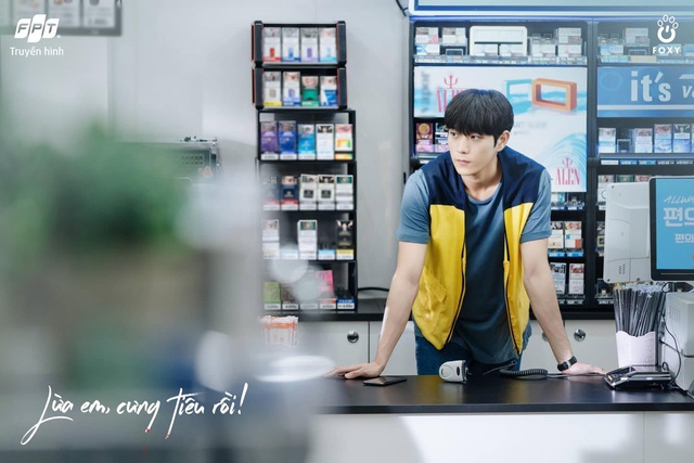 Ngoài “chị vợ Ký Sinh Trùng, dàn diễn viên Lừa Em, Cưng Tiêu Rồi! còn gồm những ai? - Ảnh 4.