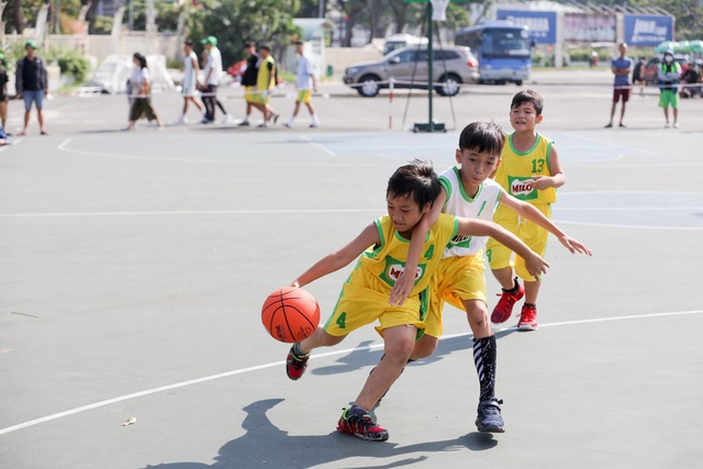 Có một thế hệ trẻ Việt trưởng thành từ sân bóng rổ - Ảnh 4.